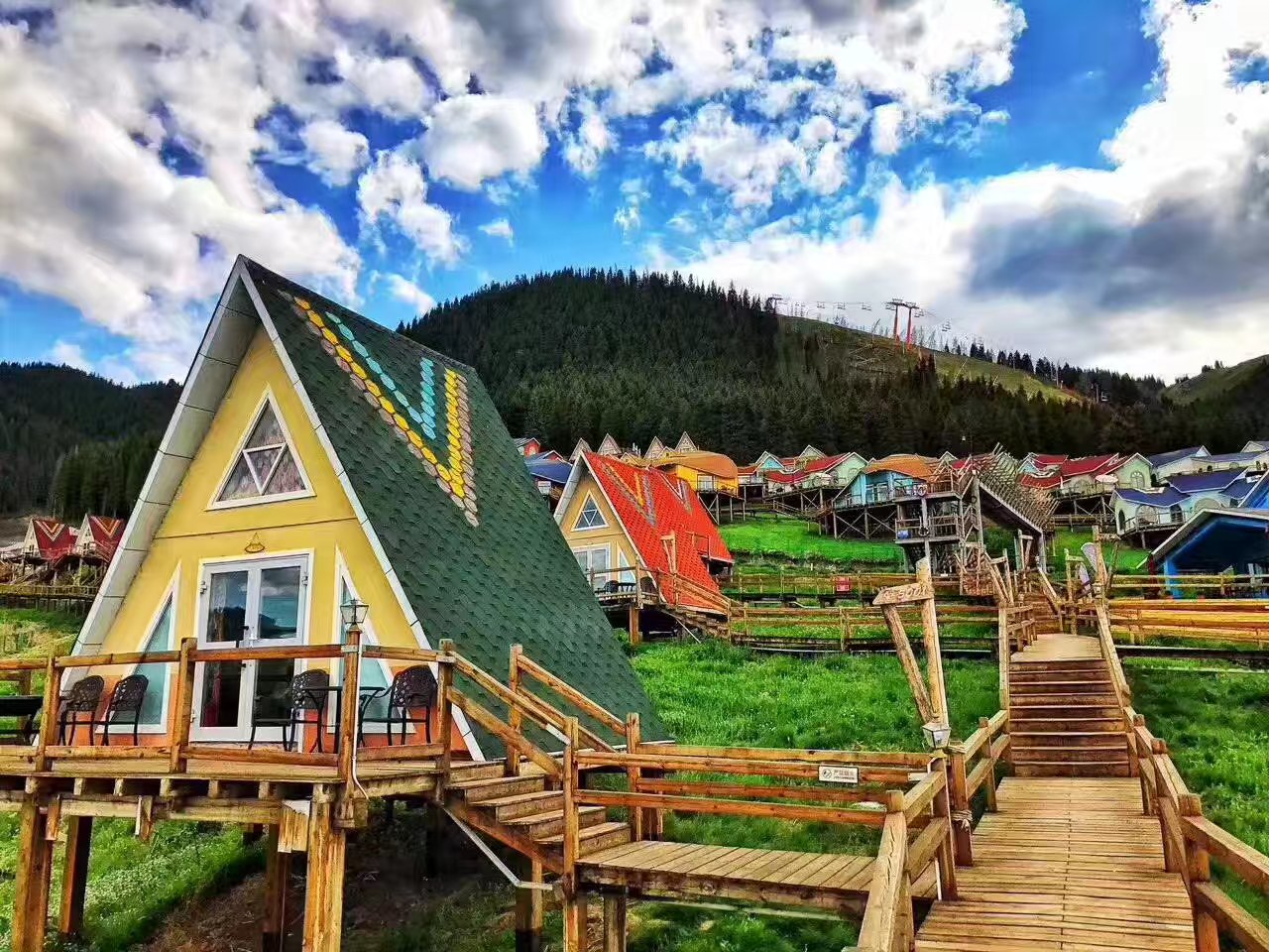 合掌屋——一道靚麗的風景線