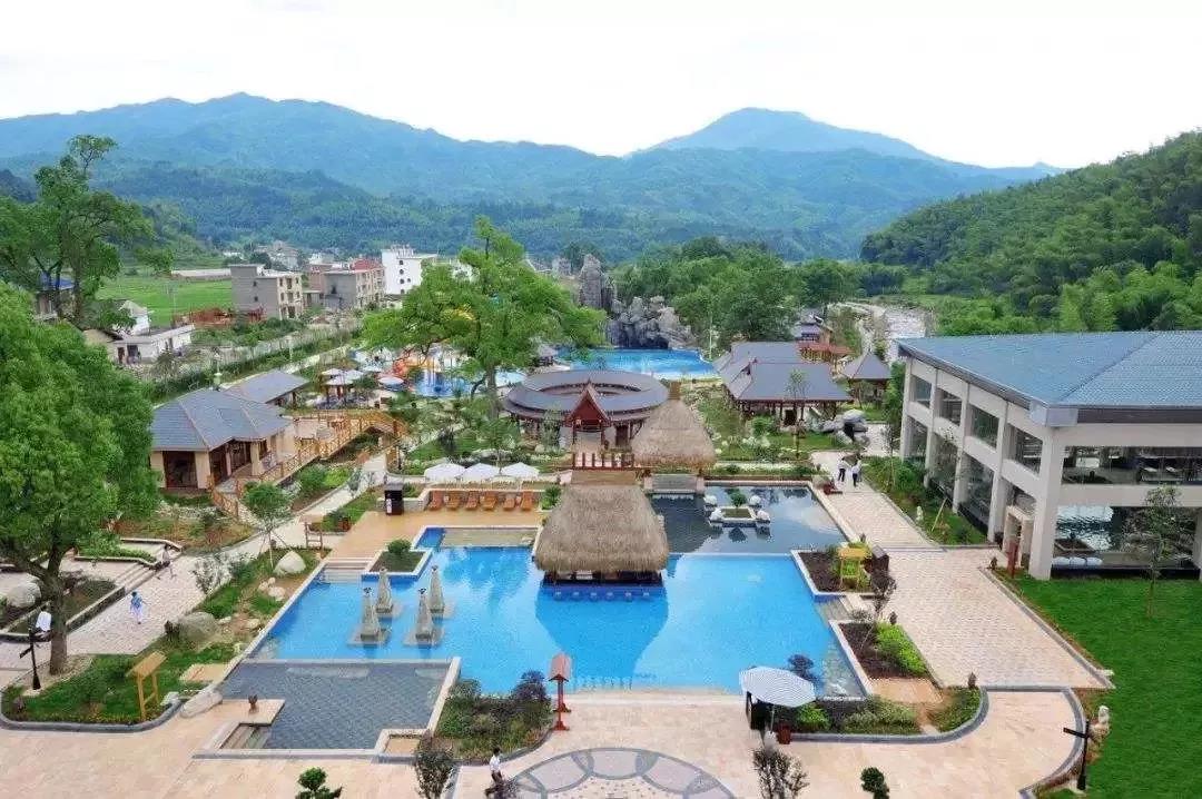 如火如荼的康養(yǎng)小鎮(zhèn)如何避免這八大假象？如何才能實(shí)打?qū)嵉某掷m(xù)運(yùn)營(yíng)？