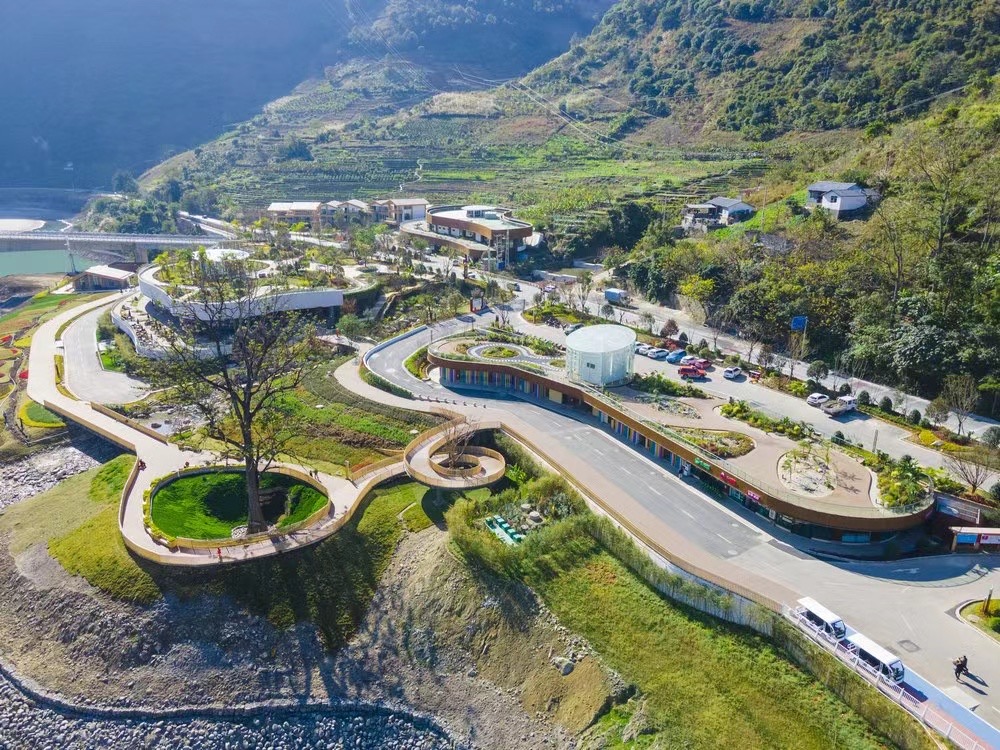 怒江美麗公路小沙壩中心服務(wù)區(qū) 怒江美麗公路小沙壩中心服務(wù)區(qū)