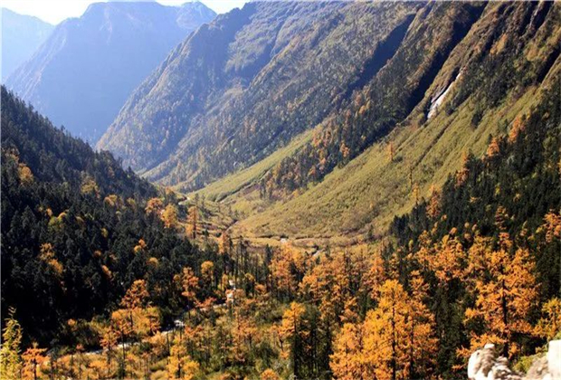 怒江定制旅游：來福貢，一起用腳步丈量山川，享受美好