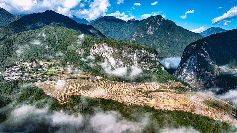 怒江活動(dòng)策劃：有一種生活叫云南的怒江丨住進(jìn)屲仚，沉浸式感受“人神共居之地”的魅力