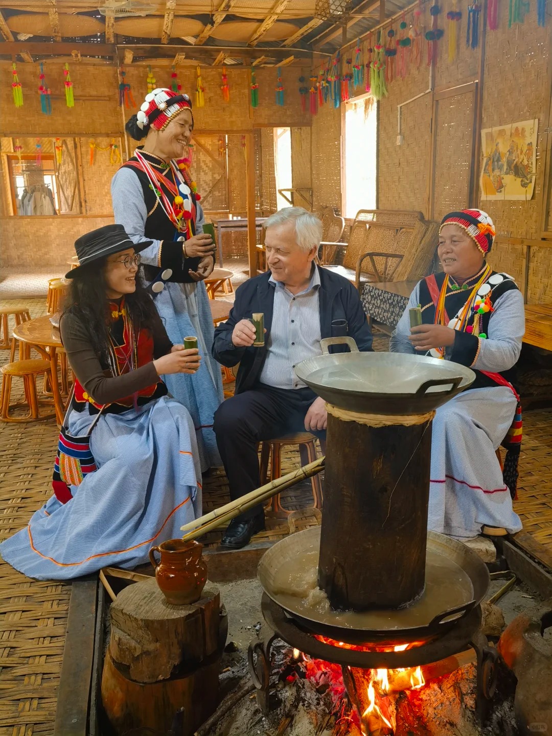 怒江旅游推薦，怒江公司團建，怒江游玩推薦，云南怒江3日游：來怒江傈僳族做客吧