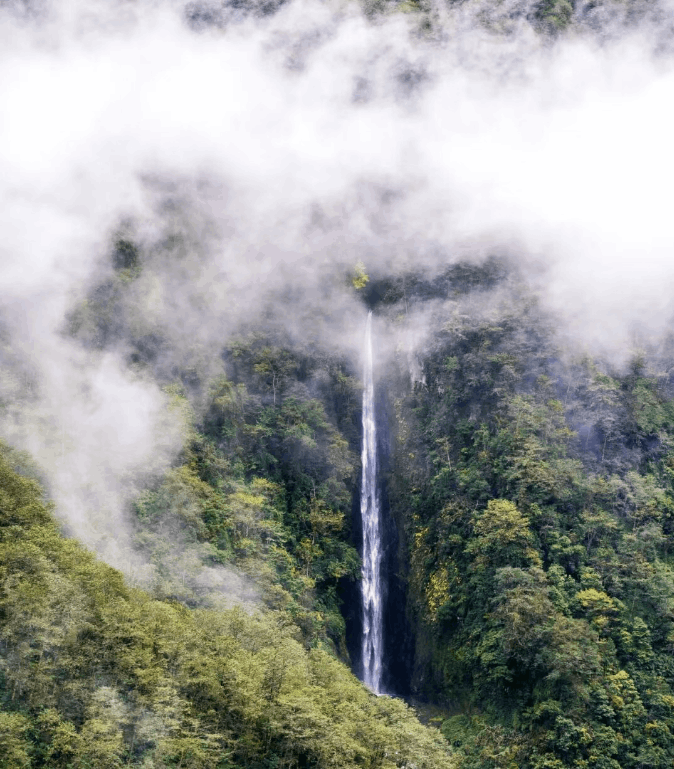 怒江旅游推薦,怒江公司團(tuán)建,怒江游玩推薦：探秘橫斷山脈的“東方大峽谷”